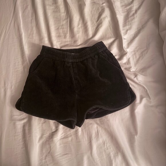 Corduroy shorts - Picture 1 of 2